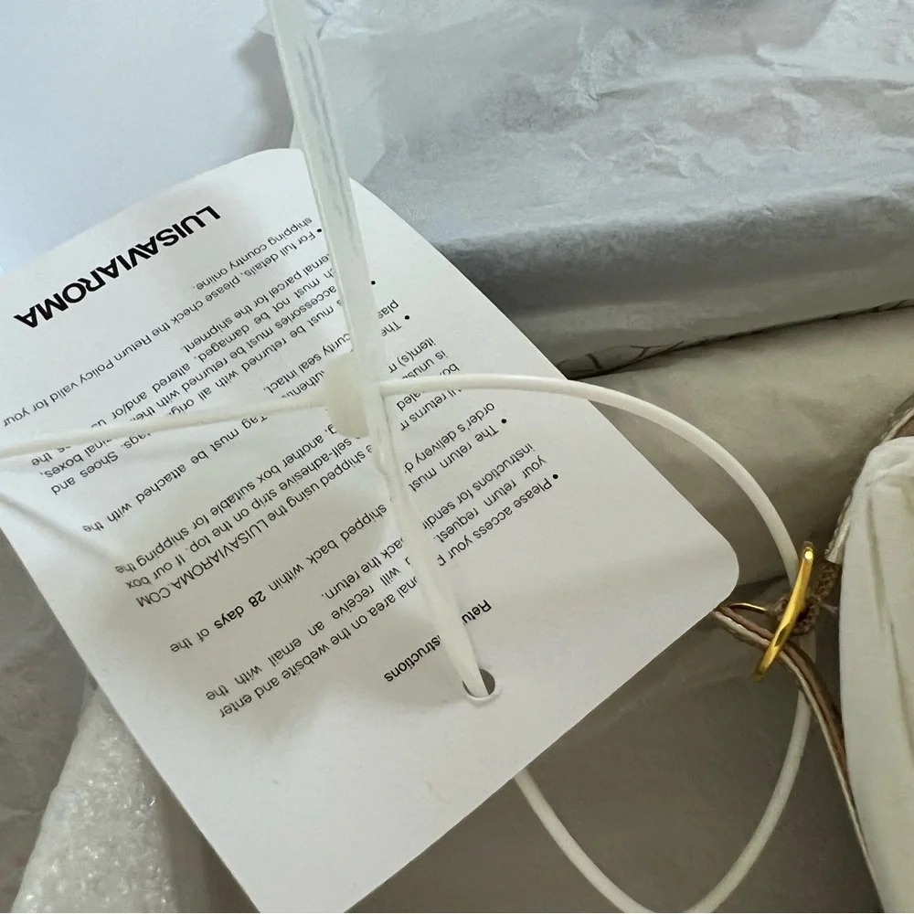 Stuart Weitzman brand new